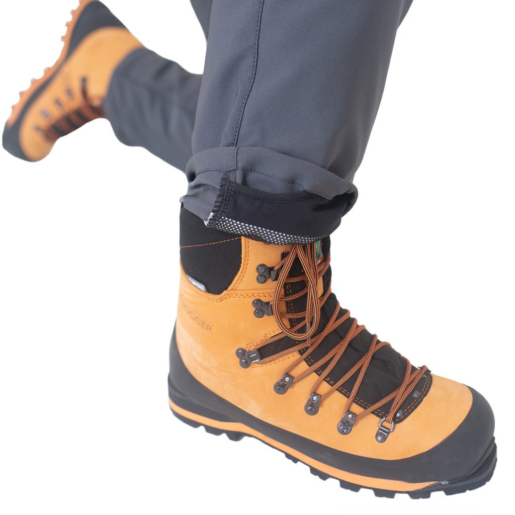 Clogger TreeCREW Men’s Chainsaw Pants Chainsaws R US